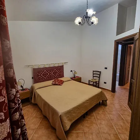 Sa Petra Ruja La Caletta Di Holiday home