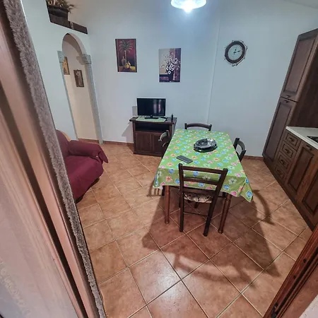 Hébergement de vacances Sa Petra Ruja La Caletta Di *